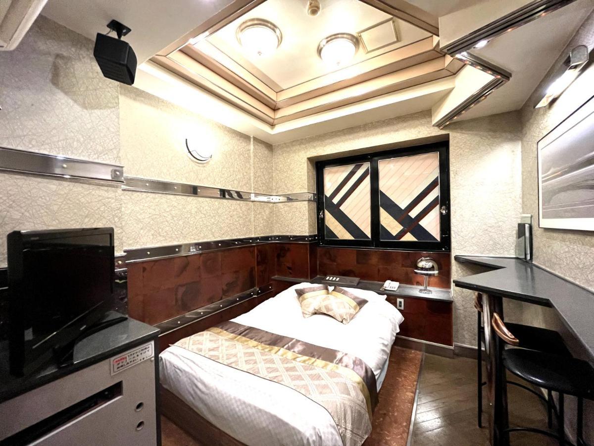 Hotel Crystal 大人専用 Tokyo Exterior photo